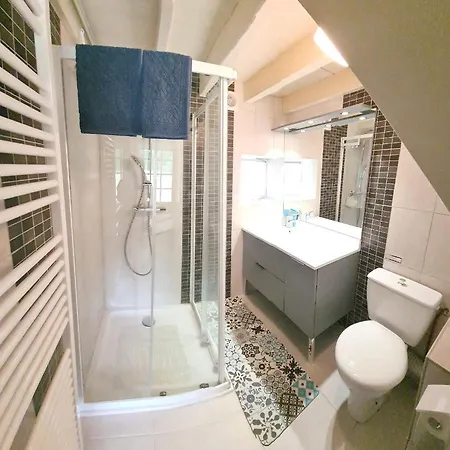 Spacieuse A Avec Piscine Privee וילה *